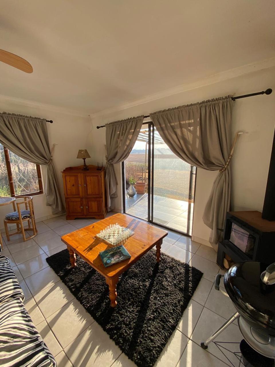 Sani Pass View Cottage Himeville Luaran gambar