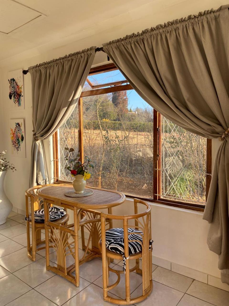 Sani Pass View Cottage Himeville Luaran gambar